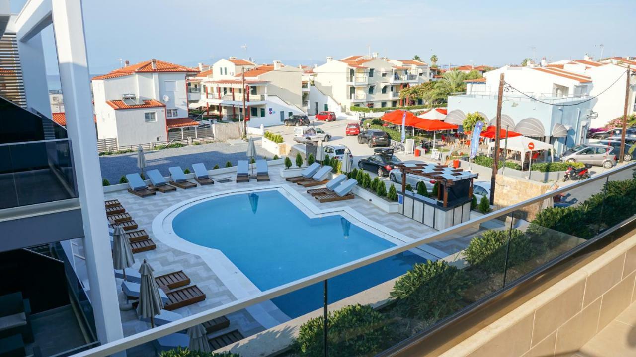 Agnes Deluxe Hotel Pefkochori Bagian luar foto