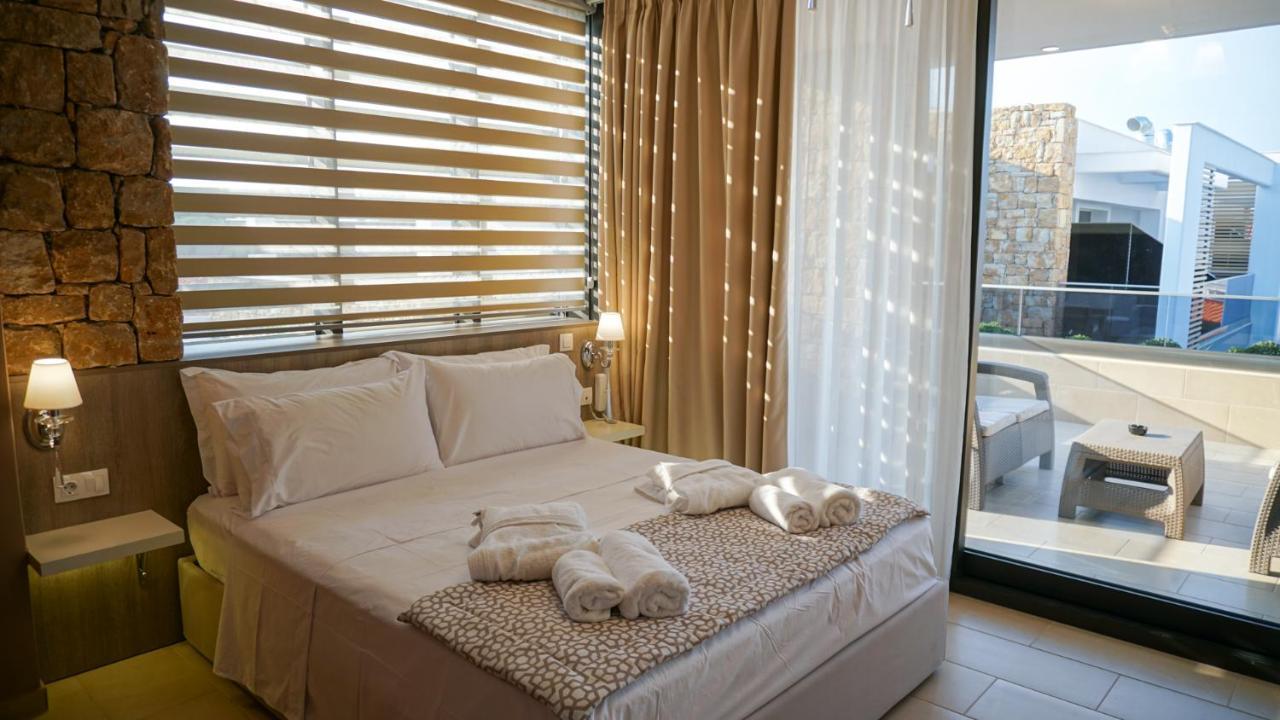 Agnes Deluxe Hotel Pefkochori Bagian luar foto